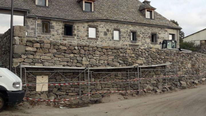 Ravalement de façades à Saint-Flour